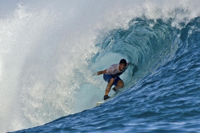 RESORT SURFING
