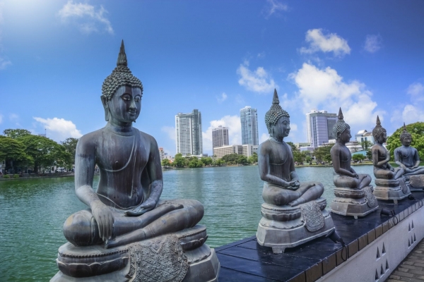 Colombo city tour and shopping tour